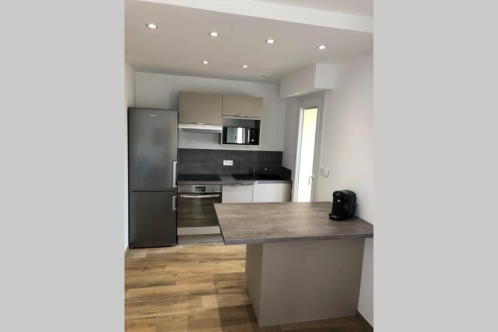 Spacieux Studio Entierement Renove Ajaccio  Luaran gambar